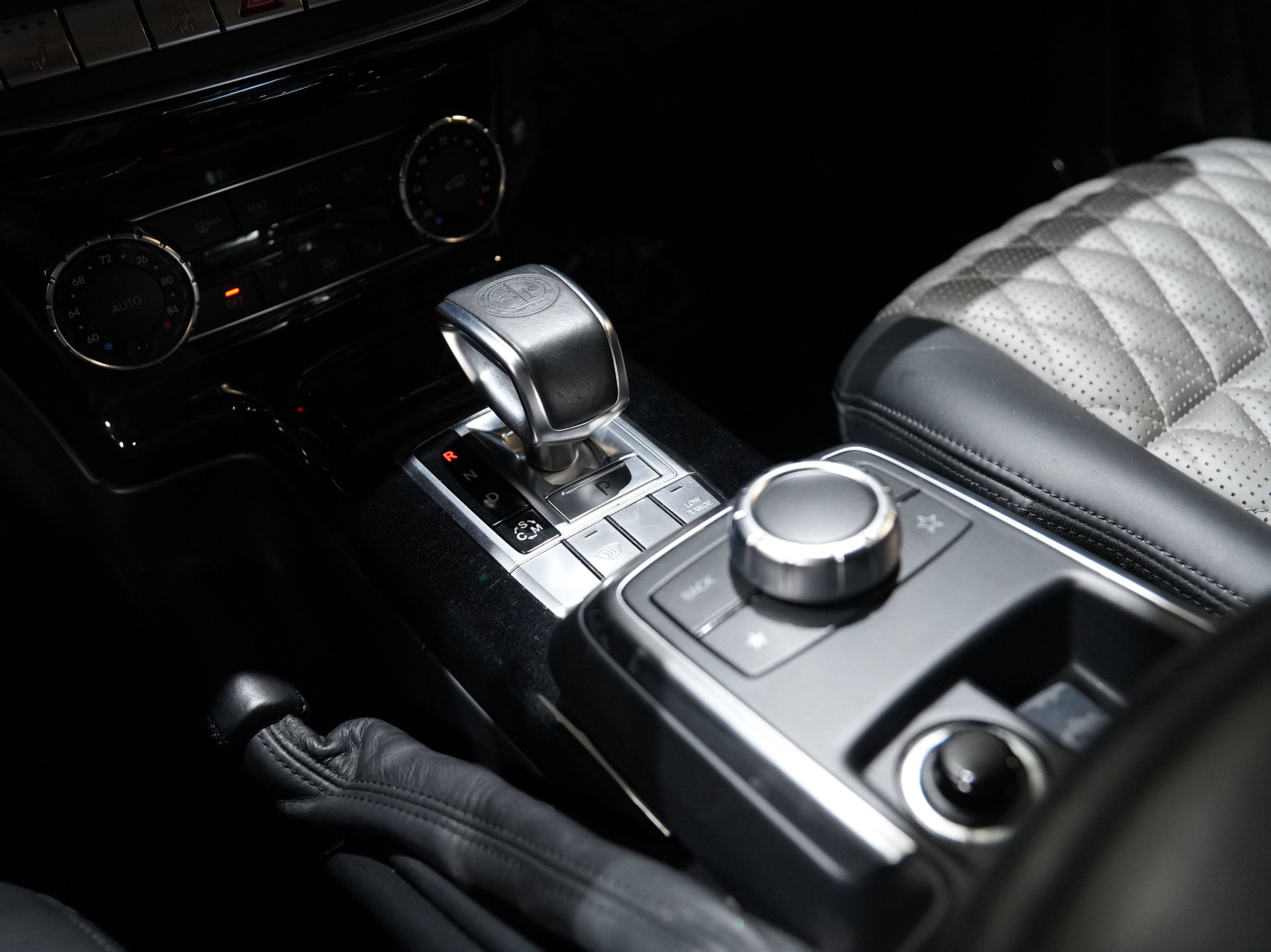 Used 2013 Mercedes-Benz G 63 AMG 4MATIC image 46