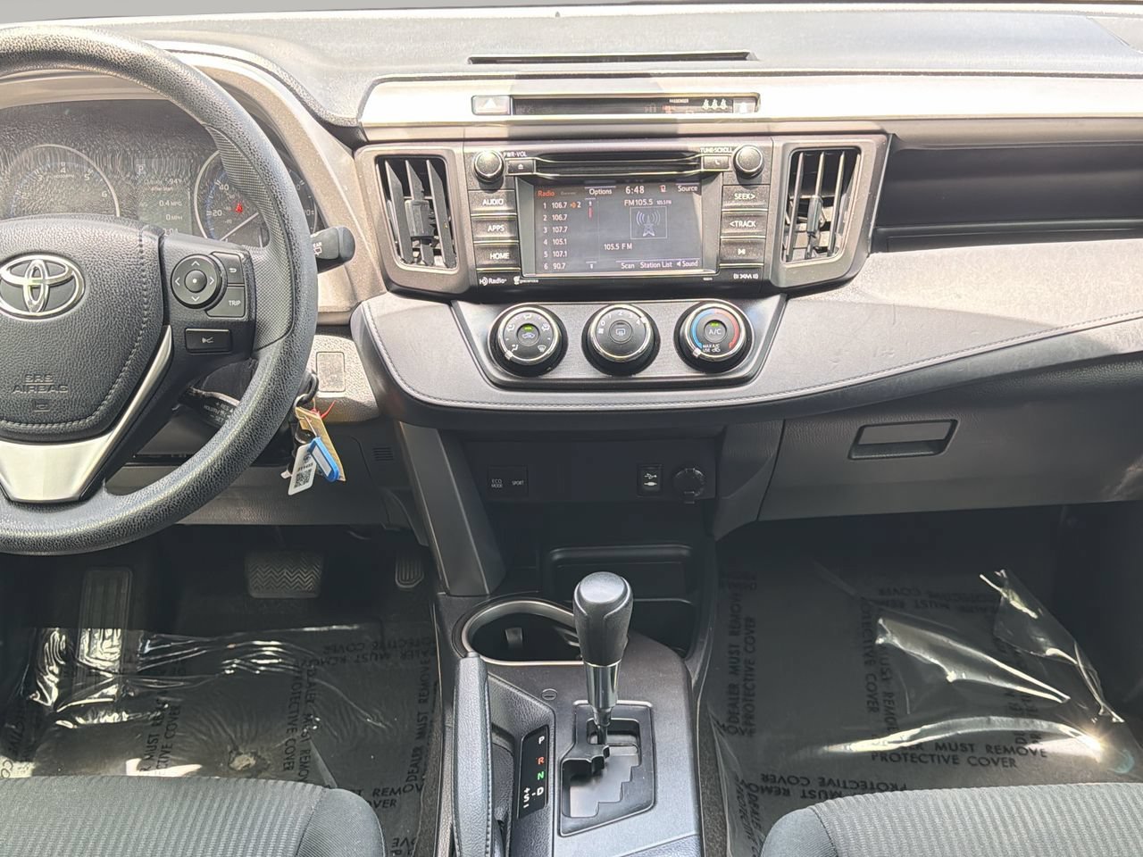 Used 2017 Toyota RAV4 LE FWD image 12