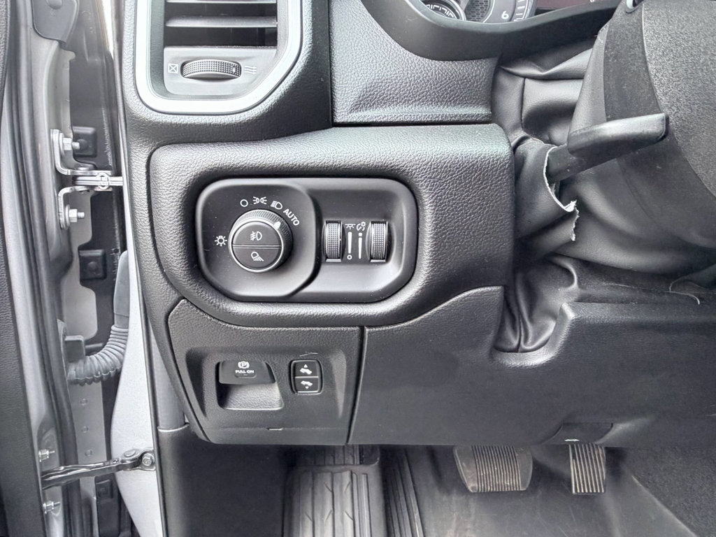 Used 2025 RAM 1500 Big Horn image 11