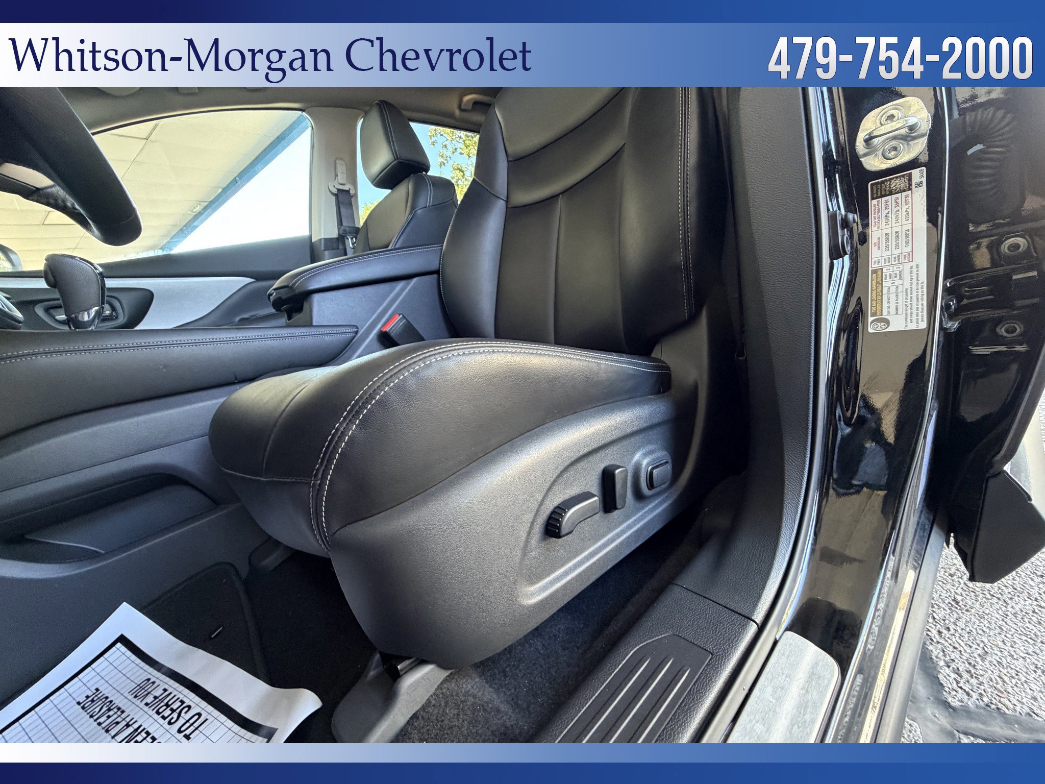 Used 2024 Nissan Murano SV w/ SV Midnight Edition Package image 13