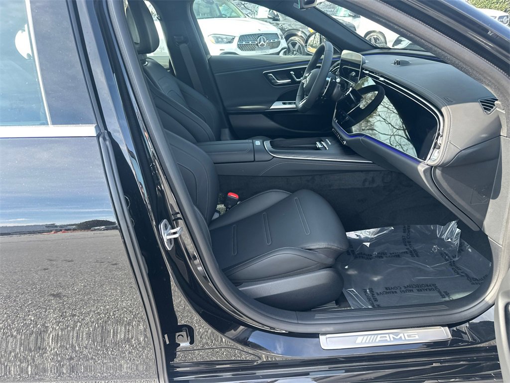 New 2026 Mercedes-Benz E 53 AMG e 4MATIC Sedan image 14
