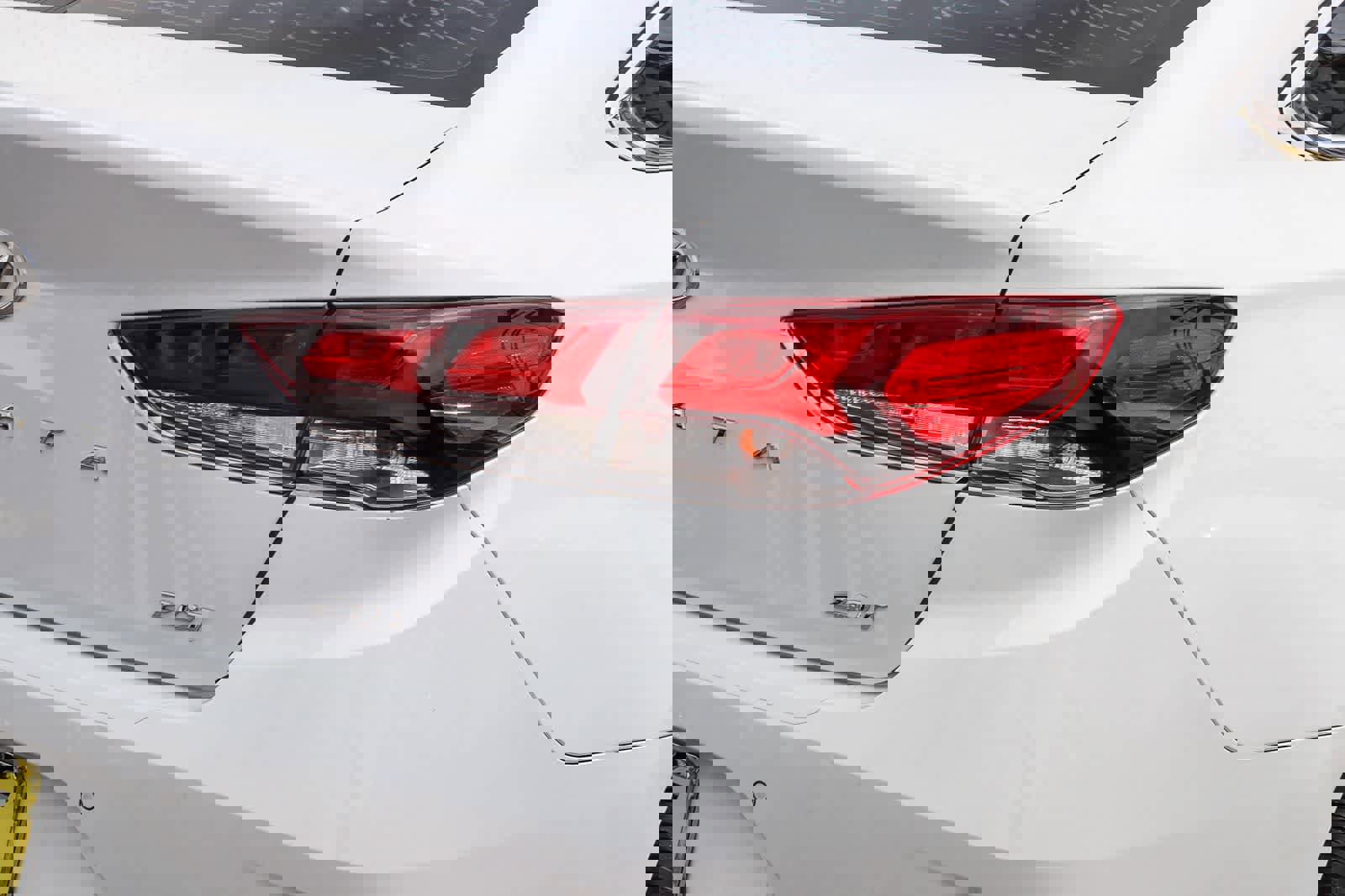 Used 2019 Hyundai Sonata Limited image 9