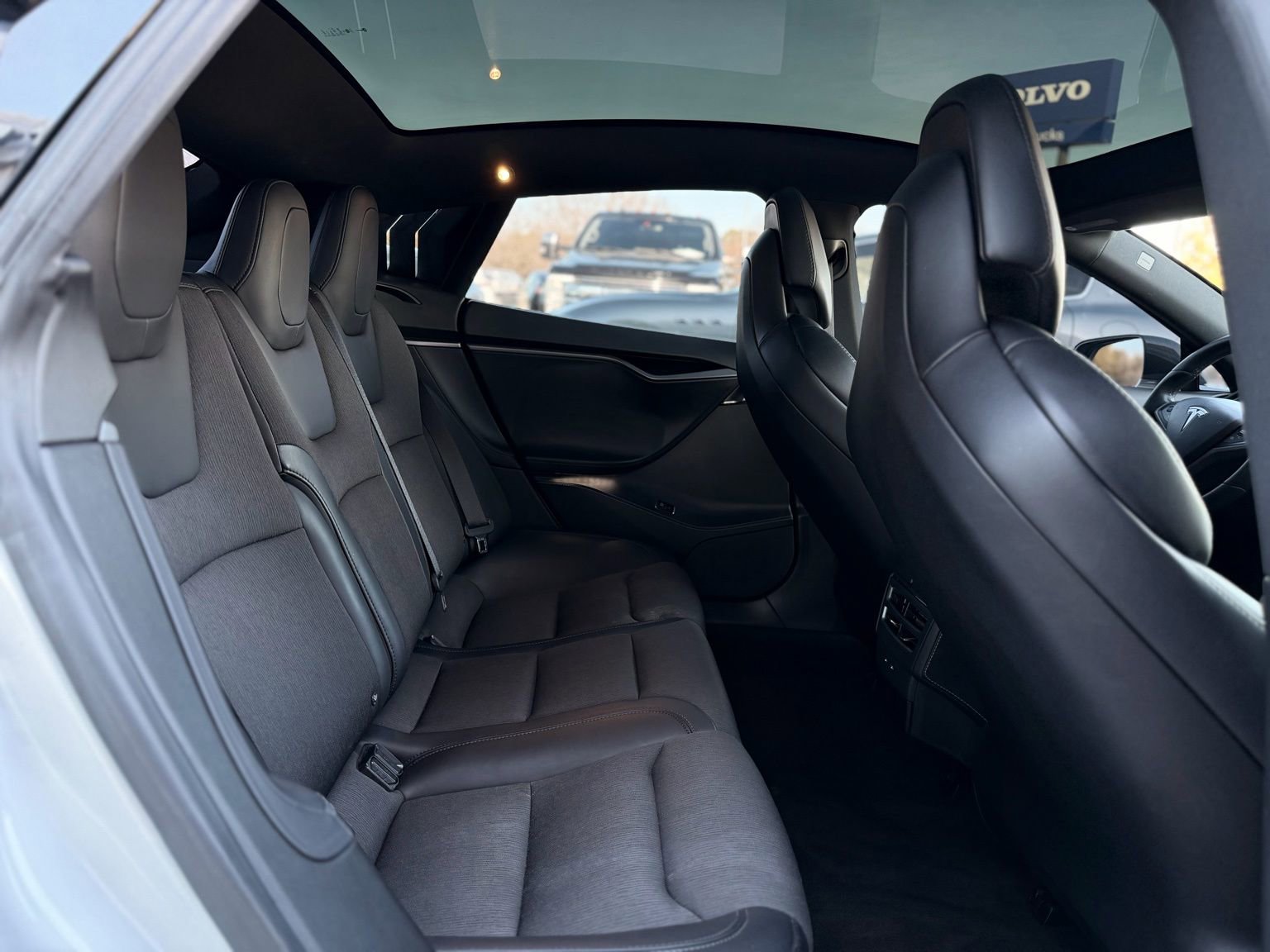 Used 2018 Tesla Model S 75D image 25
