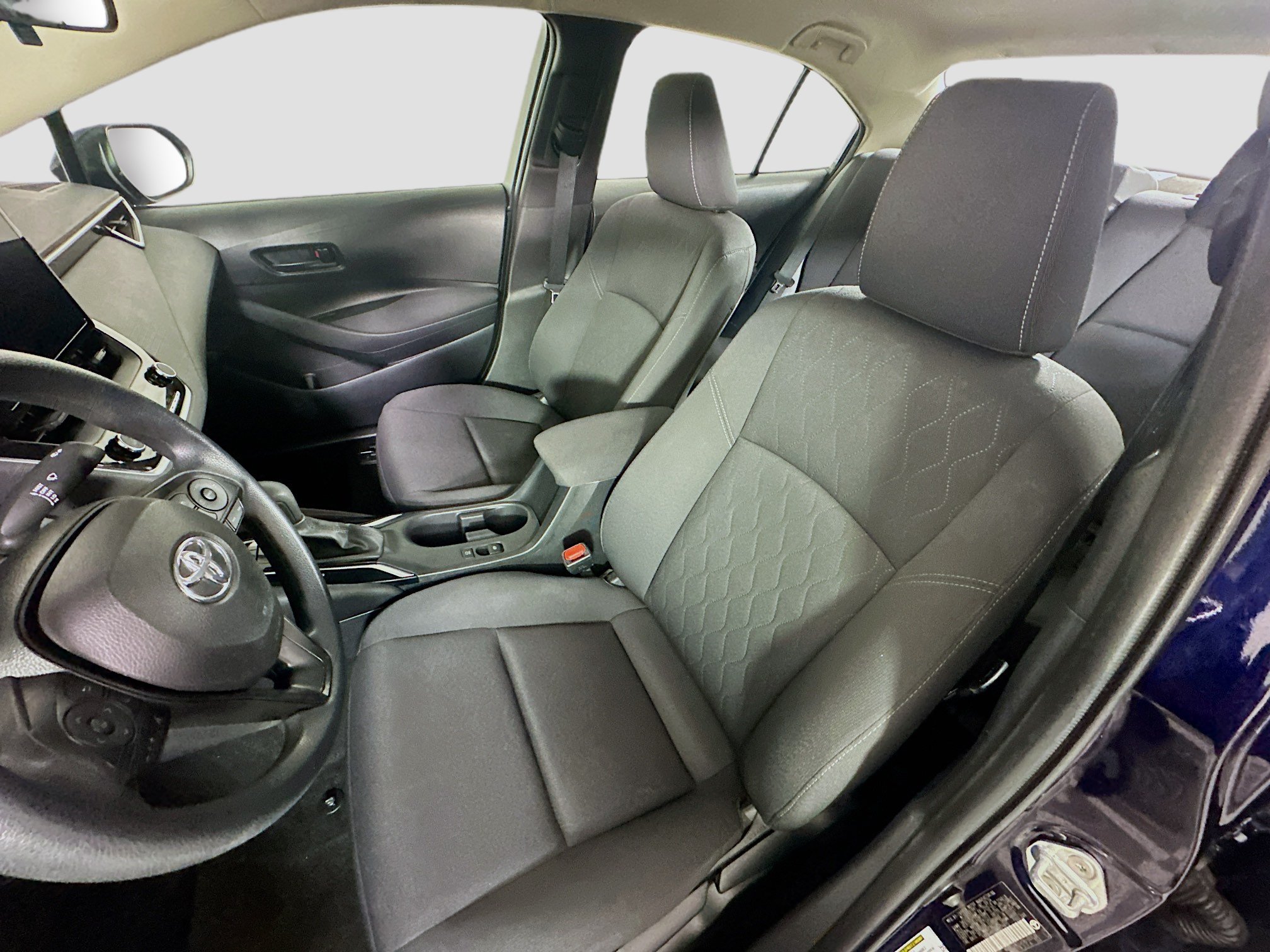 Used 2024 Toyota Corolla LE FWD image 13