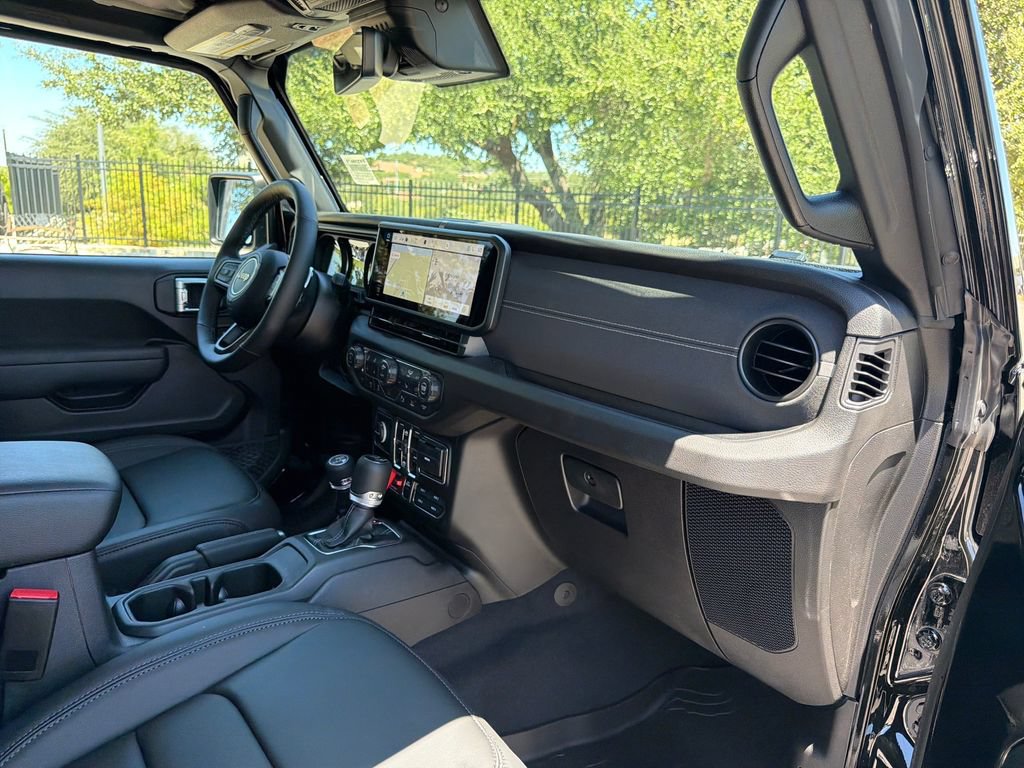 New 2026 Jeep Wrangler Unlimited Rubicon 392 AWD/4WD image 38