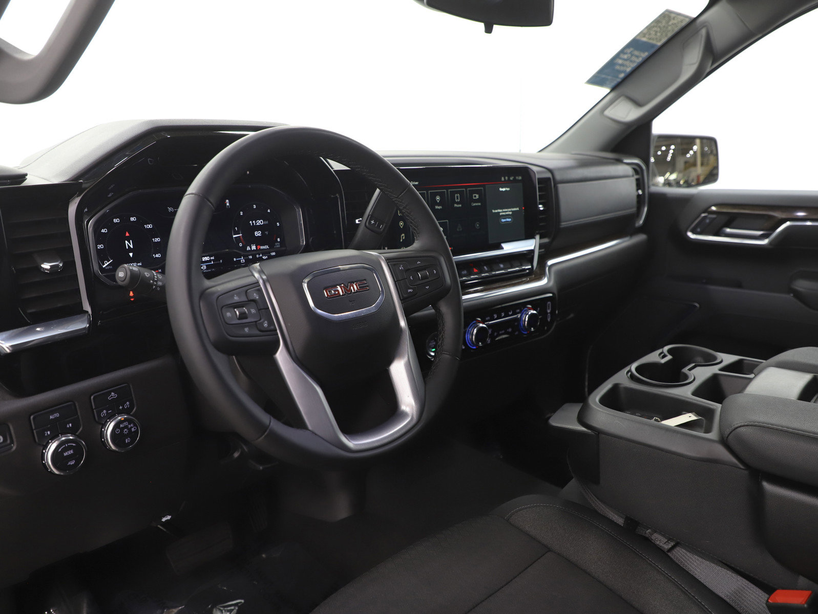 Used 2024 GMC Sierra 1500 Elevation image 25