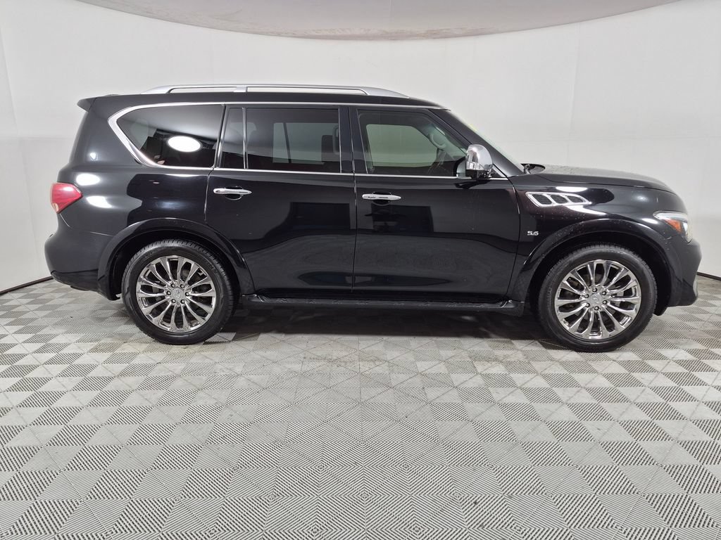 Used 2017 INFINITI QX80 2WD w/ Deluxe Technology Package image 2