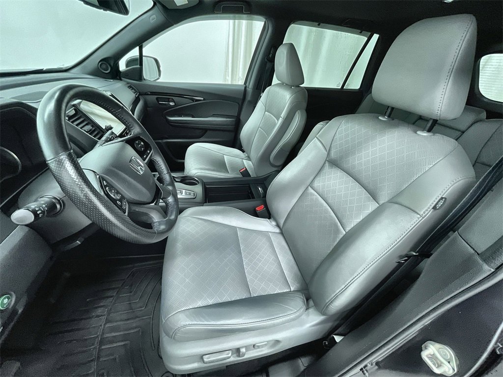 Certified 2019 Honda Passport Touring image 19