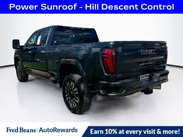 Used 2025 GMC Sierra 3500 Denali Ultimate AWD/4WD image 5