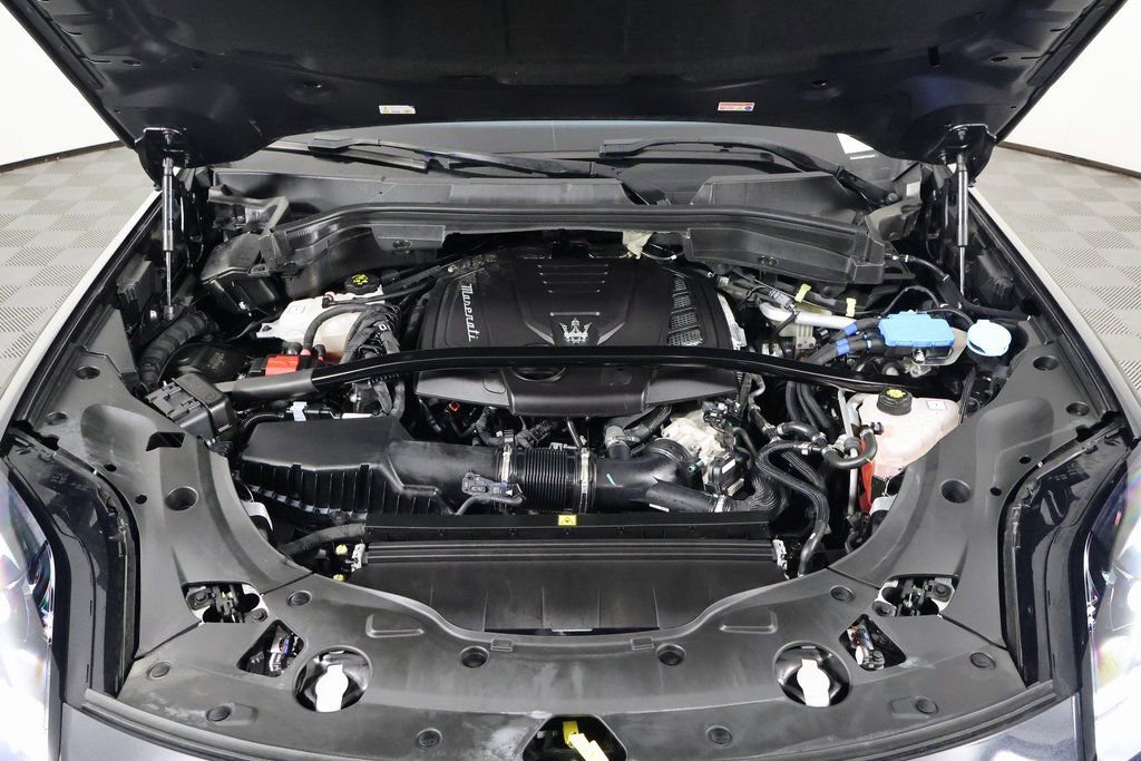 Used 2023 Maserati Grecale Modena image 15