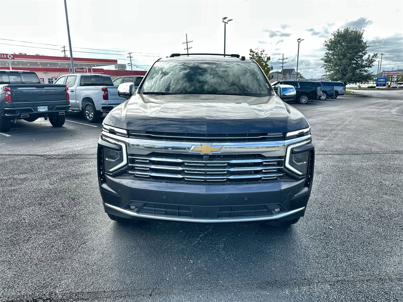 New 2026 Chevrolet Suburban Premier w/ Sun And Tow Package image 3