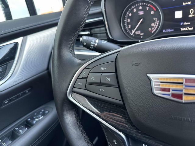 Certified 2025 Cadillac XT5 Premium Luxury w/ Technology Package AWD/4WD image 40