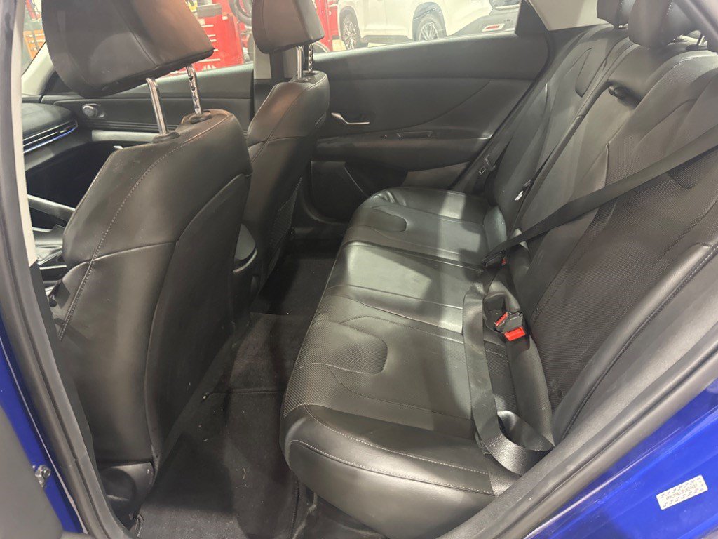 Used 2023 Hyundai Elantra Limited w/ Cargo Package FWD image 44