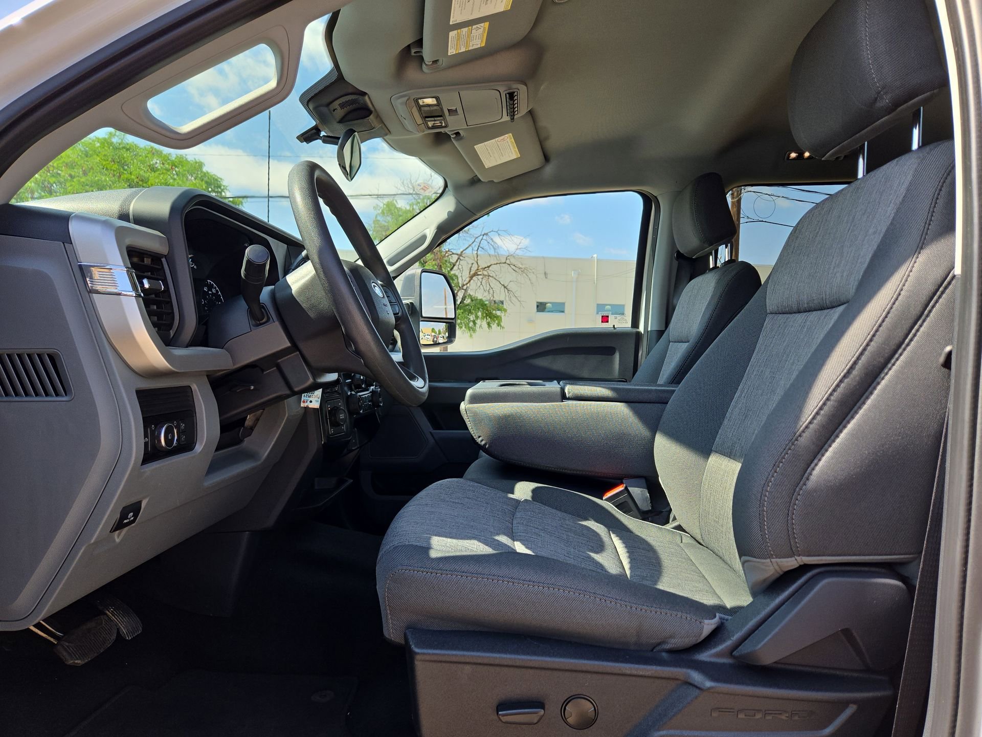 Used 2023 Ford F350 XL w/ STX Appearance Package AWD/4WD image 16