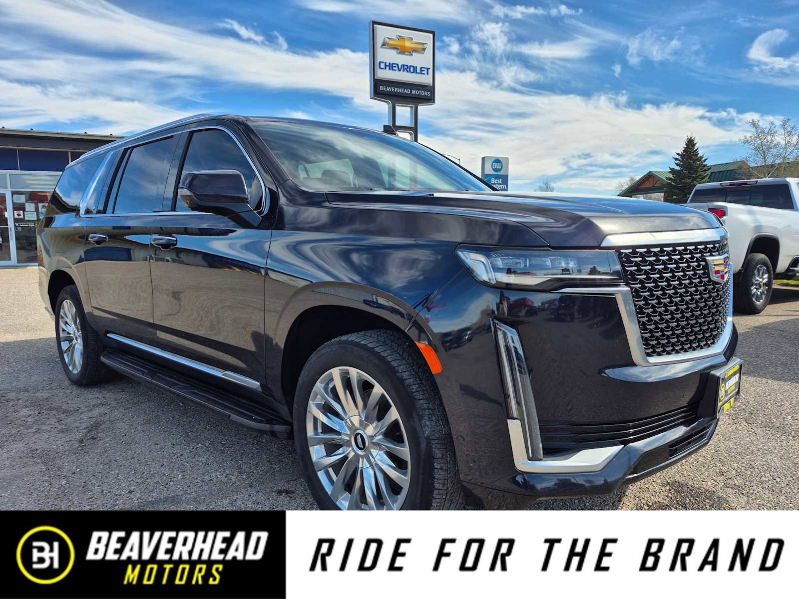 Used 2021 Cadillac Escalade ESV Premium Luxury w/ Driver Assist Tech Package