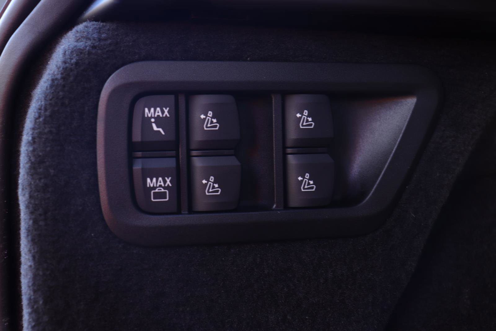 New 2026 BMW X7 xDrive40i image 19