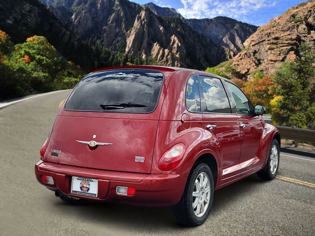 Used 2007 Chrysler PT Cruiser Touring w/ Fleet Value Group I FWD image 3