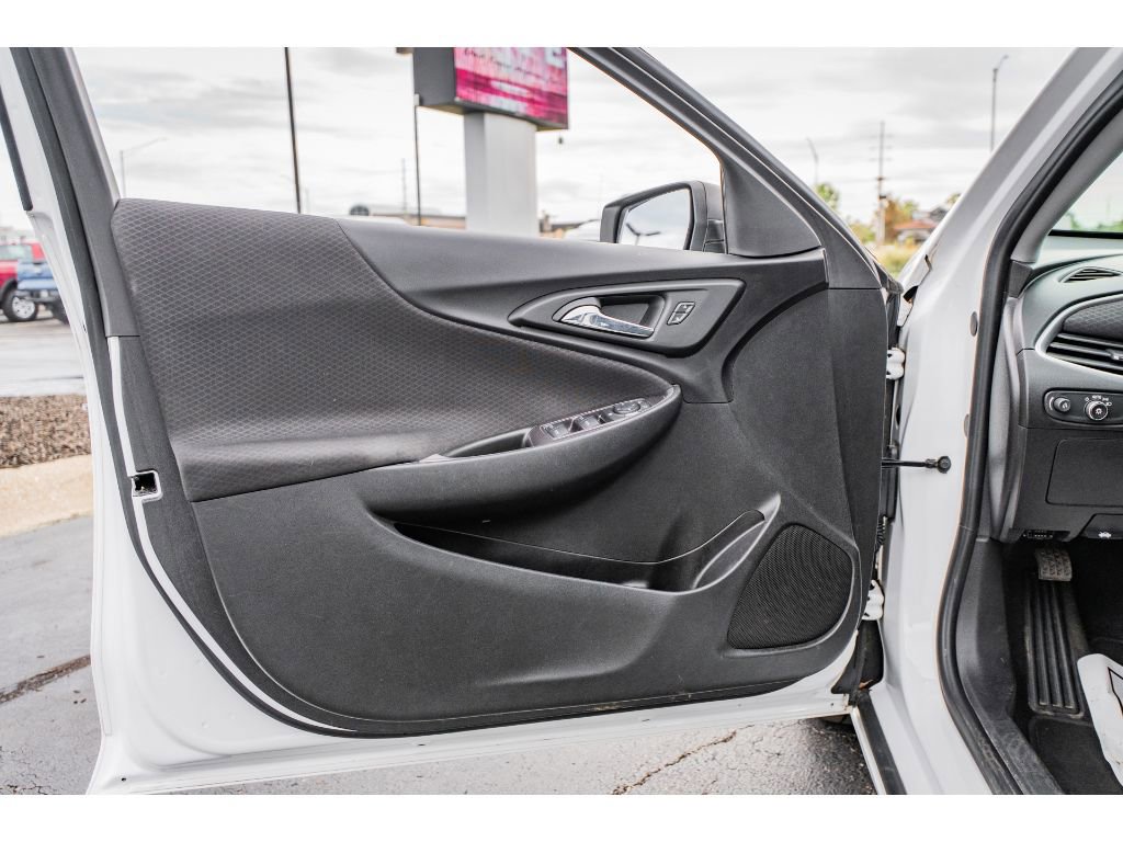 Used 2020 Chevrolet Malibu LS image 6