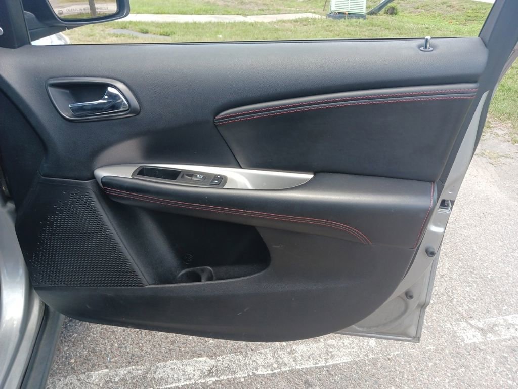 Used 2019 Dodge Journey GT w/ Driver Convenience Group AWD/4WD image 15
