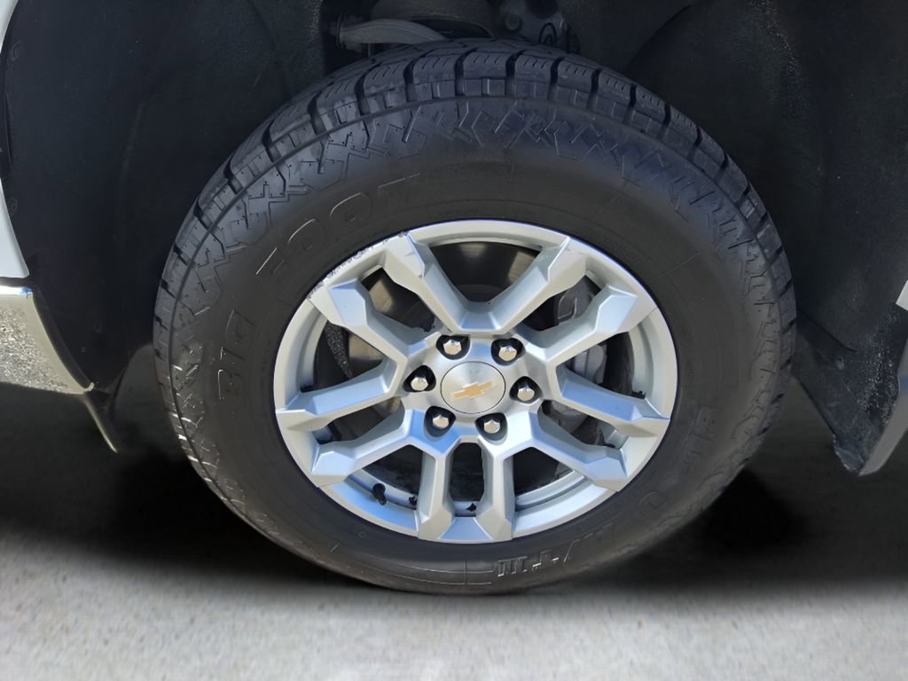 Used 2023 Chevrolet Silverado 1500 LT w/ Z71 Off-Road Package image 9