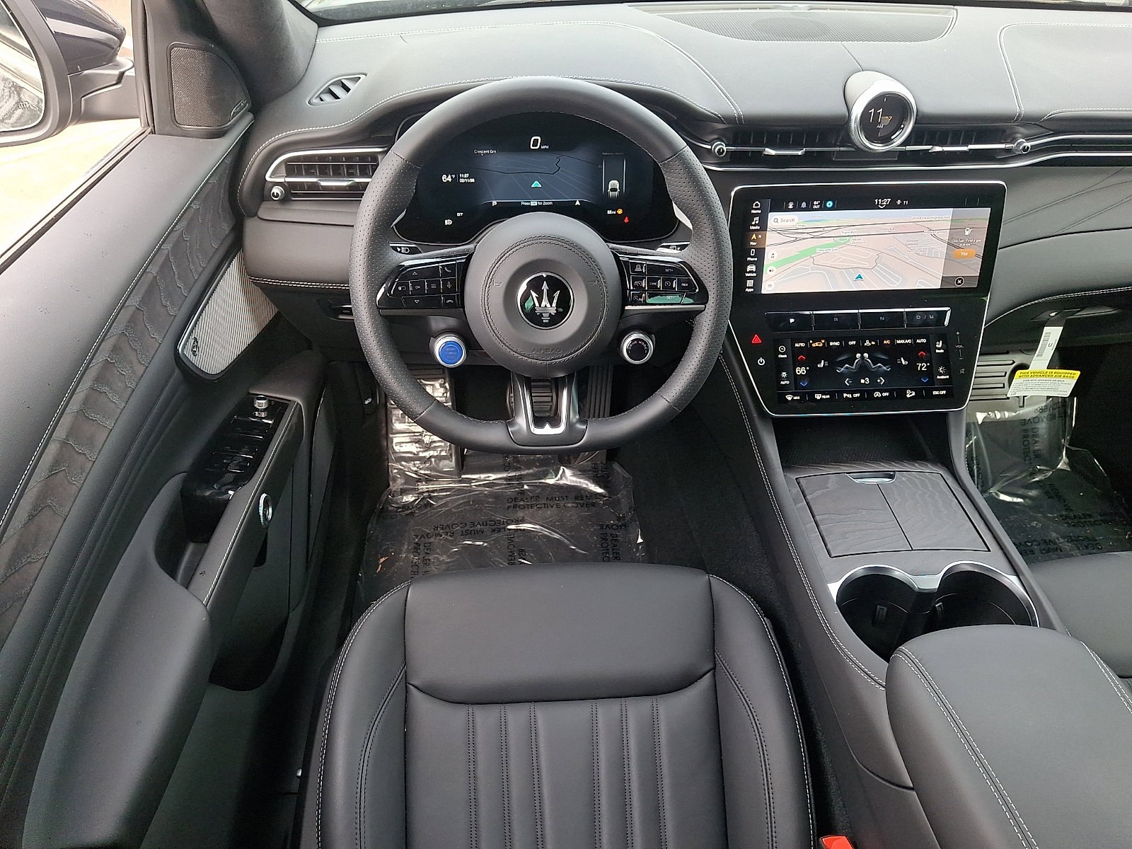 New 2025 Maserati Grecale GT image 13