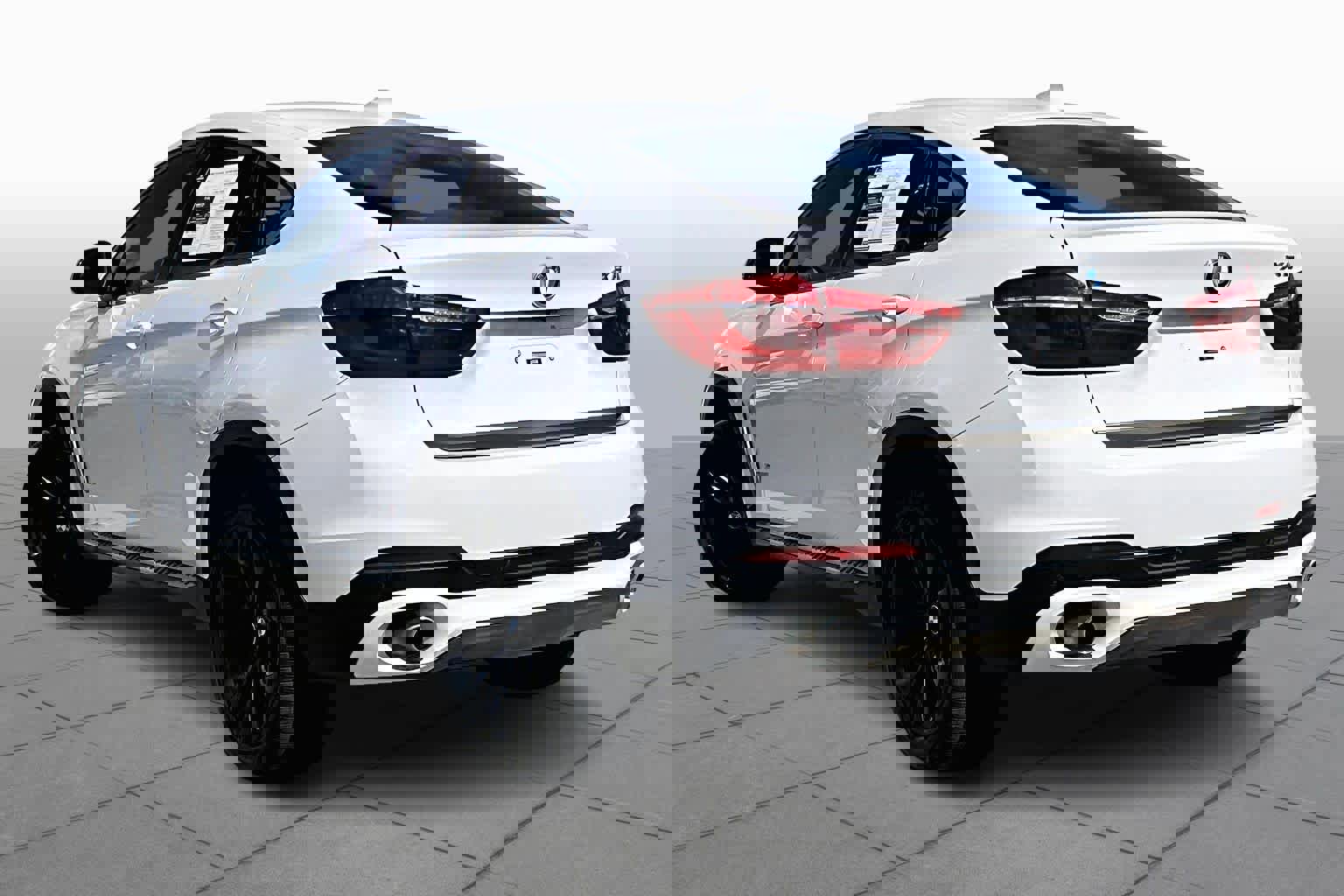 Used 2017 BMW X6 xDrive35i image 11