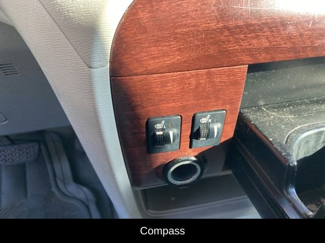 Used 2013 Toyota Sienna XLE image 18