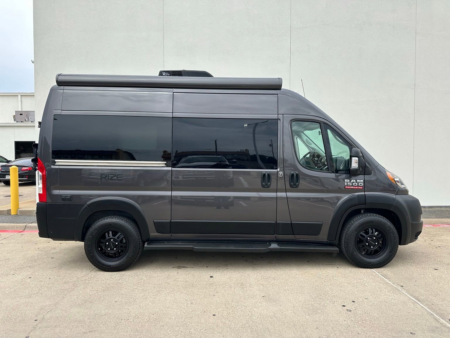 Used 2021 RAM ProMaster 1500 w/ Convenience Group FWD image 8