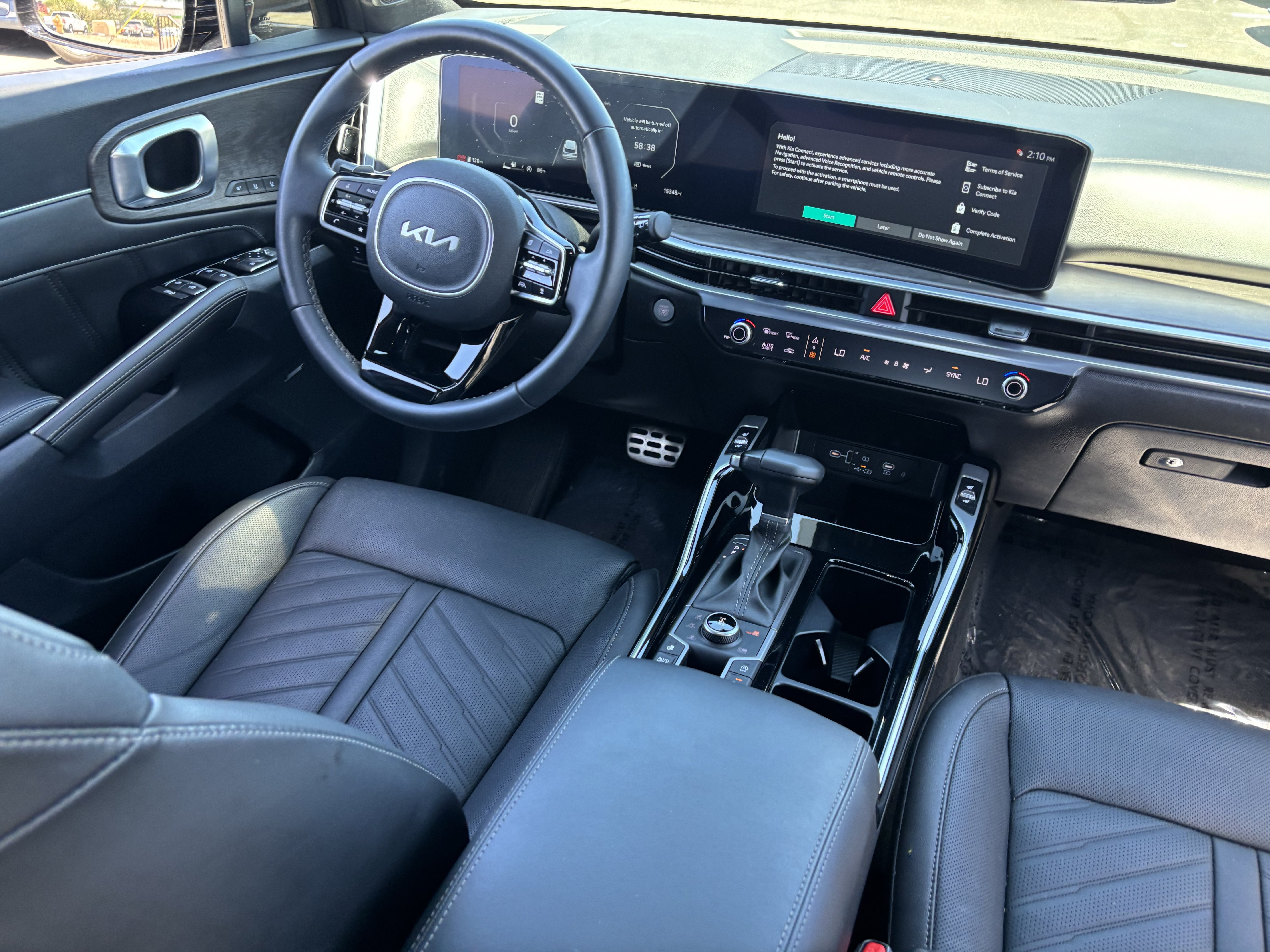 Certified 2025 Kia Sorento SX Prestige AWD/4WD image 12