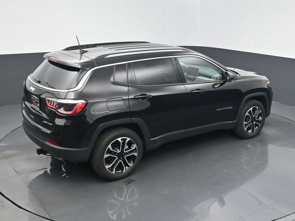 Certified 2022 Jeep Compass Limited image 43