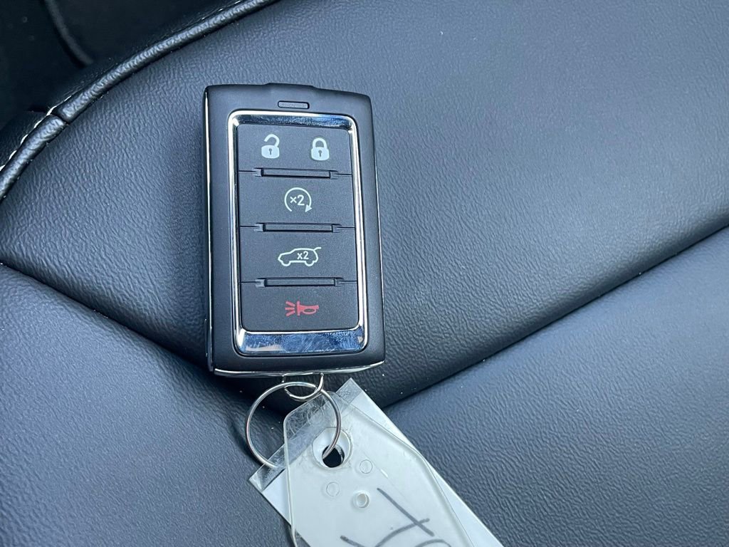 New 2025 Jeep Grand Cherokee L Altitude image 34