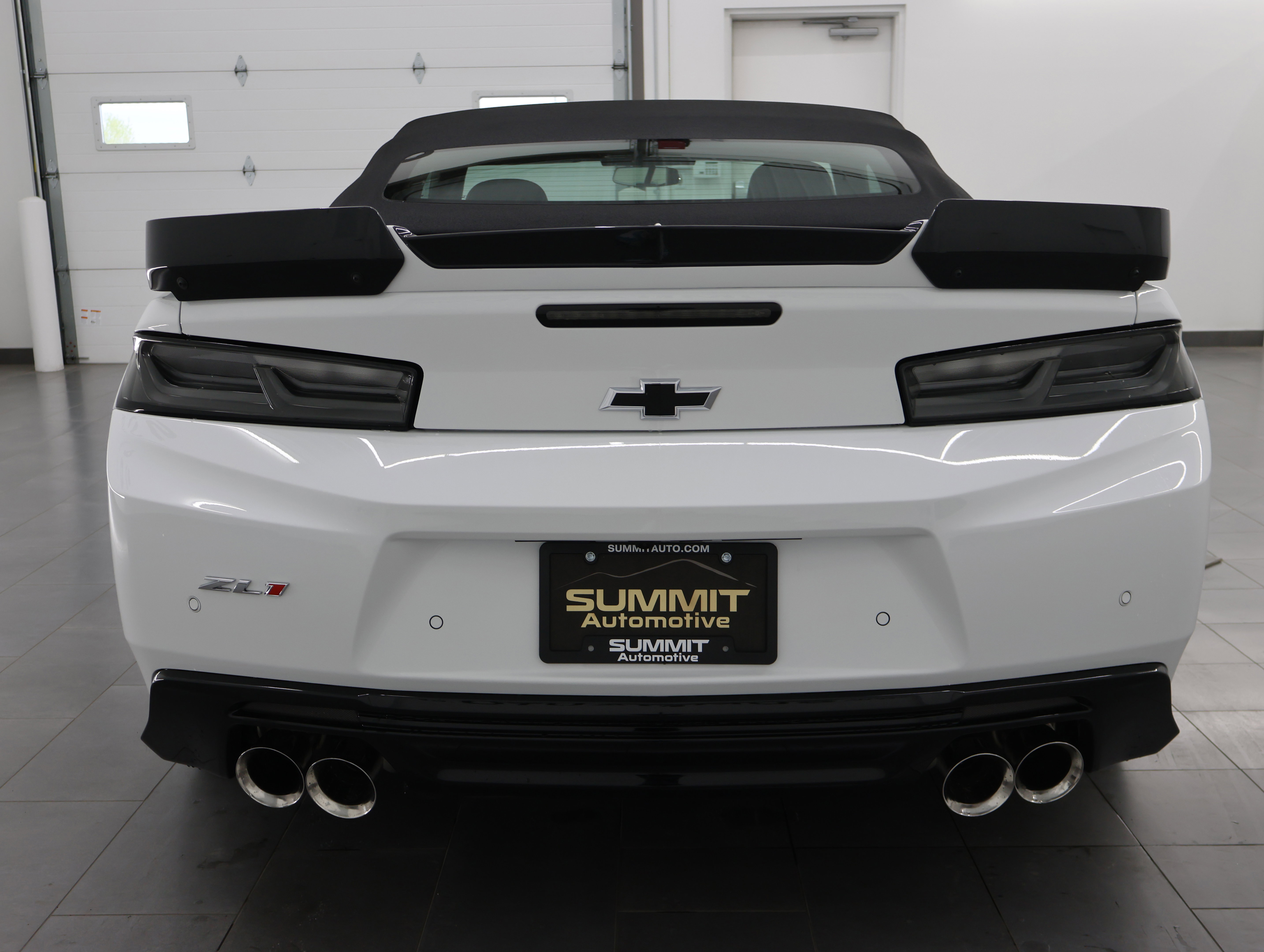 Used 2018 Chevrolet Camaro ZL1 RWD image 28