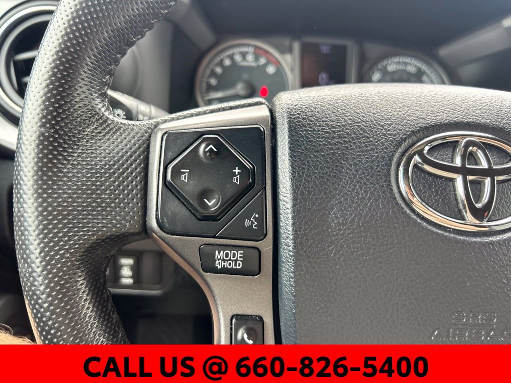 Used 2020 Toyota Tacoma TRD Sport w/ Technology Package AWD/4WD image 15