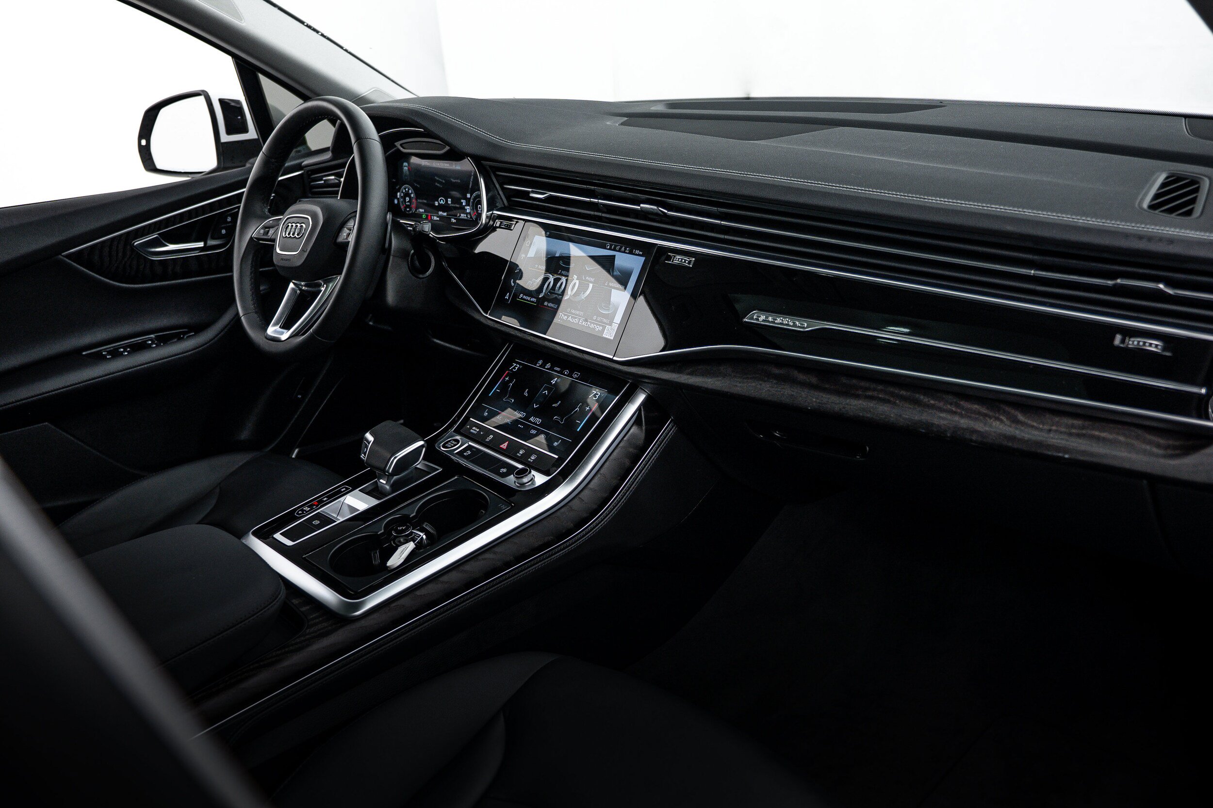 Certified 2023 Audi Q7 3.0T Premium Plus w/ Premium Plus Package AWD/4WD image 8