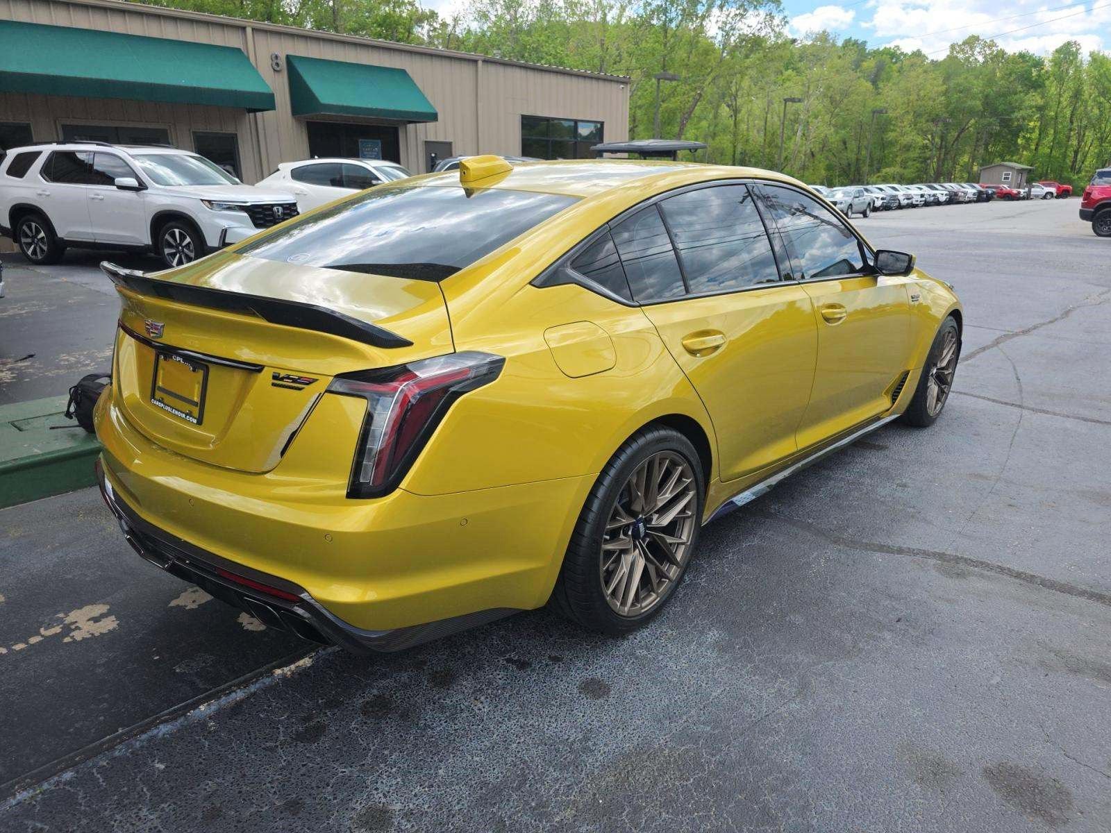 Used 2026 Cadillac CT5 V Blackwing w/ Carbon Fiber 2 Package image 4