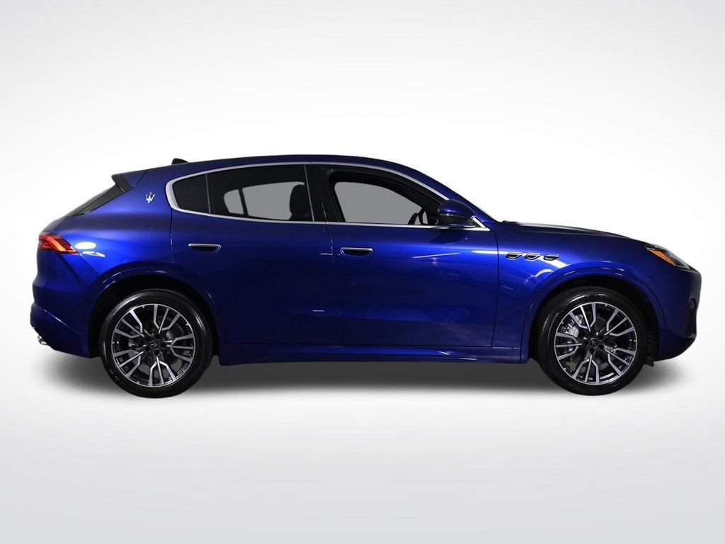 Used 2025 Maserati Grecale GT AWD/4WD image 6