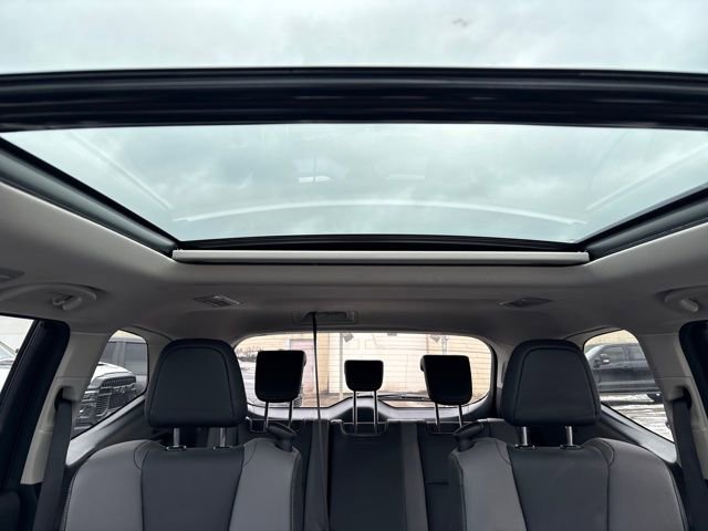 Used 2025 Subaru Ascent Onyx Edition image 27