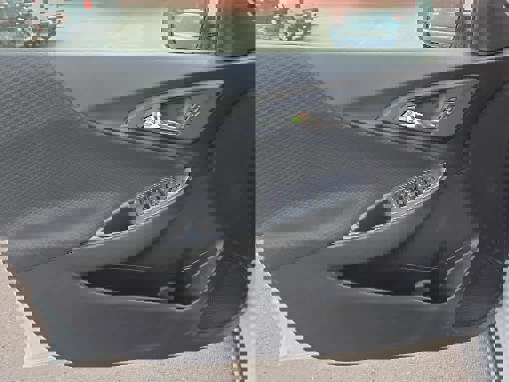 New 2025 Chevrolet Malibu LT FWD image 11