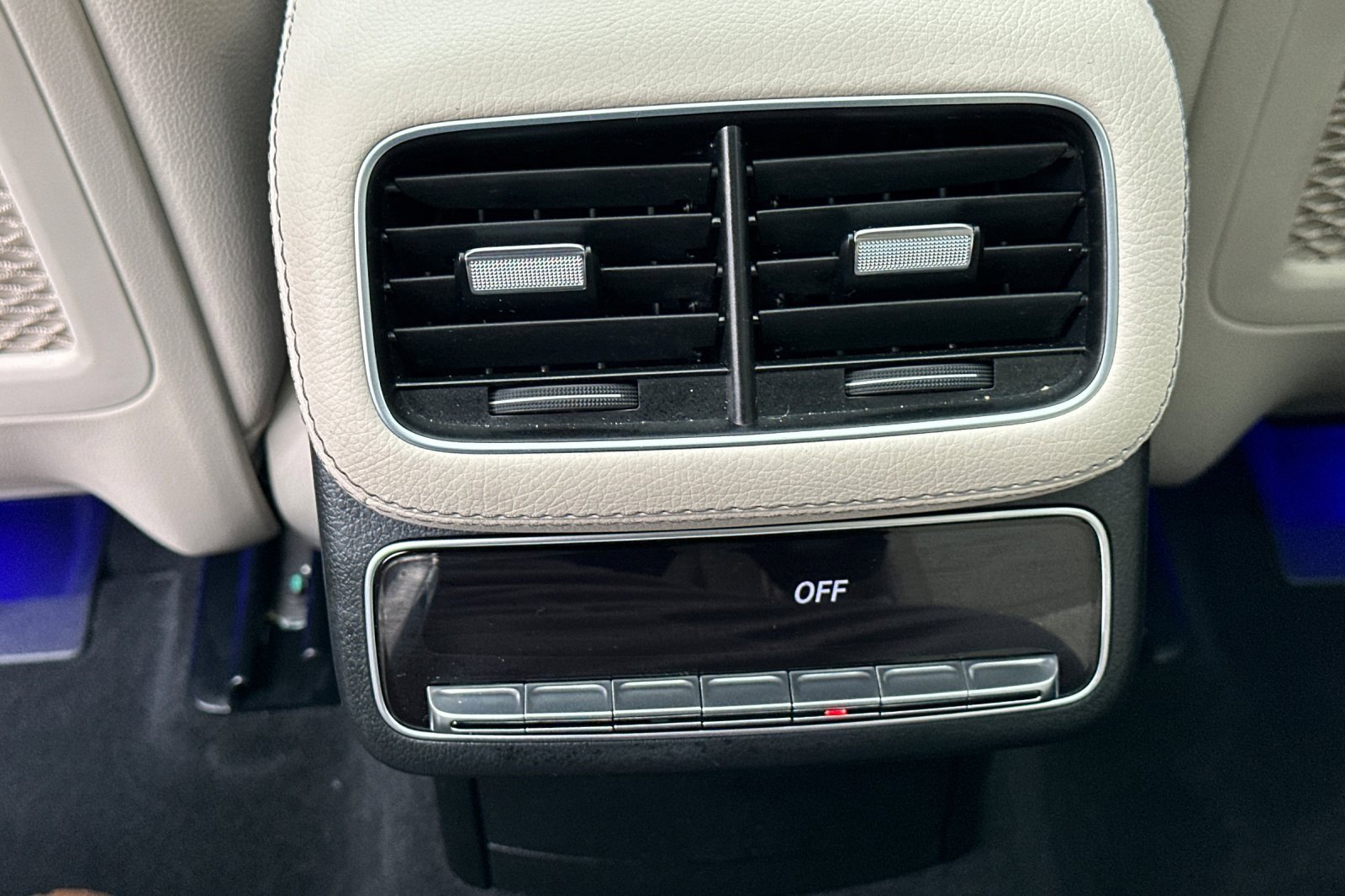 Certified 2025 Mercedes-Benz GLS 450 4MATIC image 14