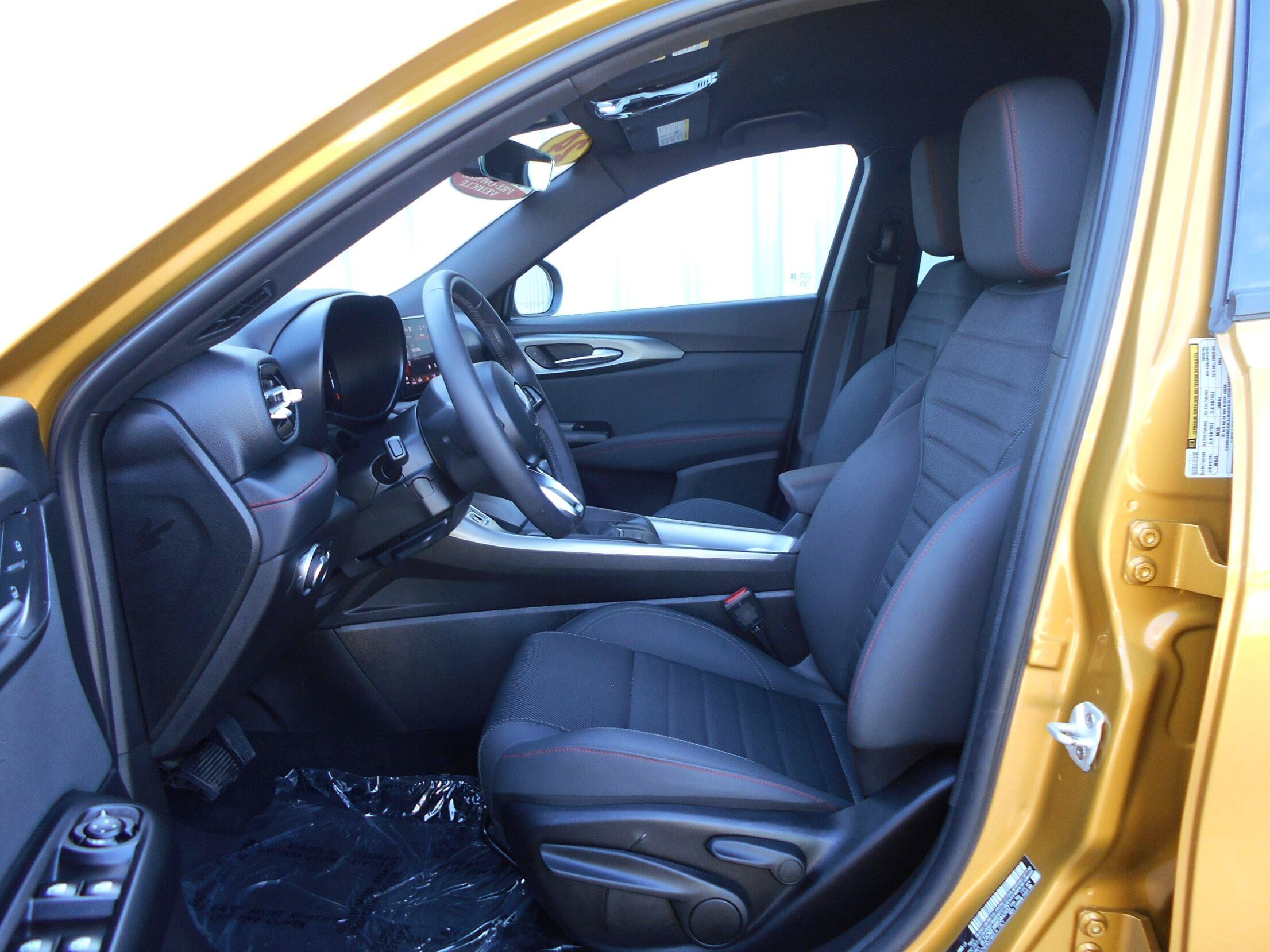 Used 2024 Dodge Hornet GT w/ Cold Weather Group AWD/4WD image 6