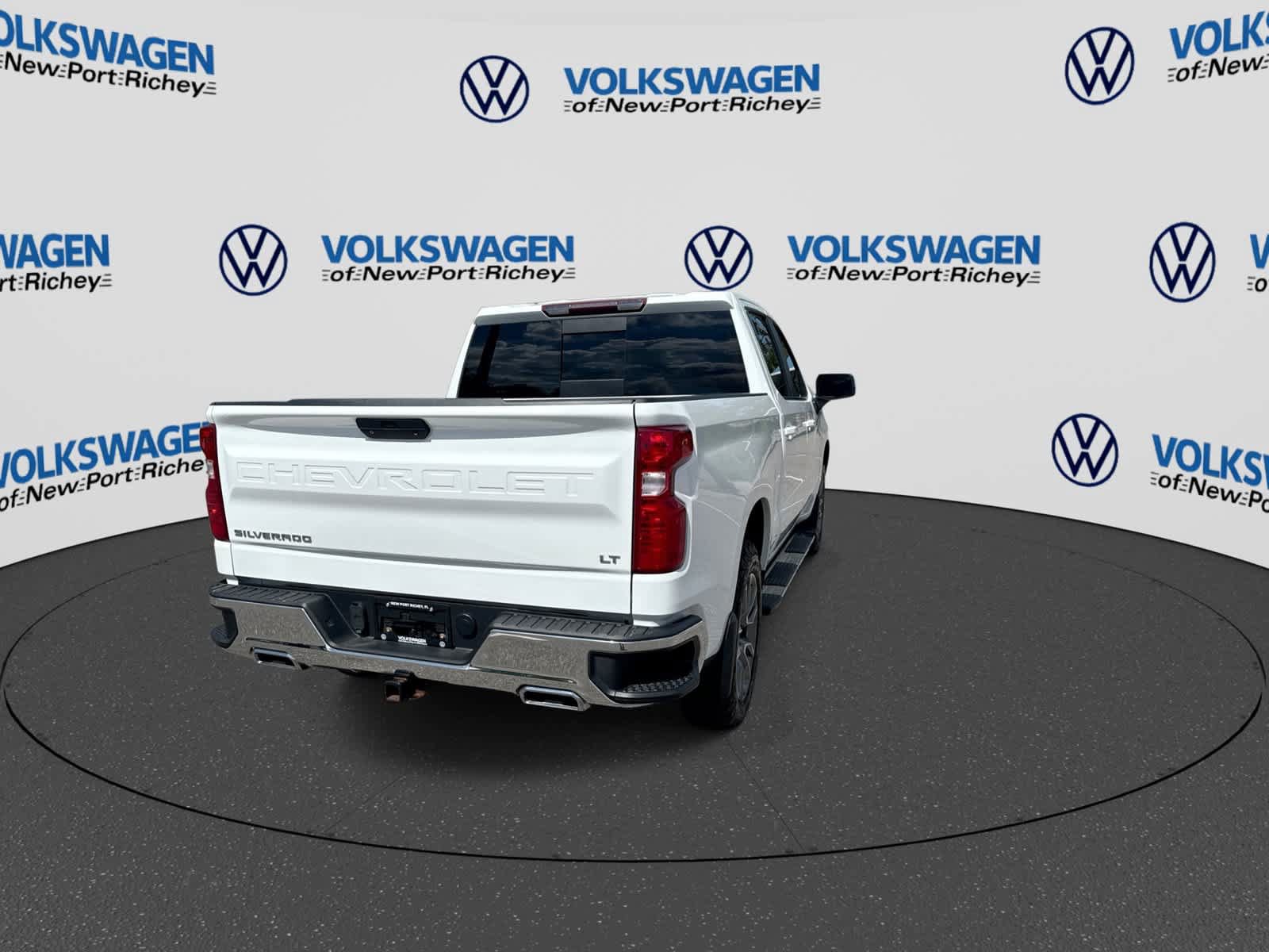 Used 2021 Chevrolet Silverado 1500 LT w/ True North Edition Plus AWD/4WD image 14