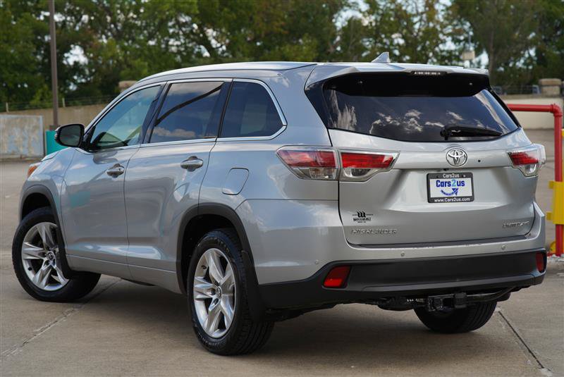 Used 2016 Toyota Highlander Limited AWD/4WD image 4
