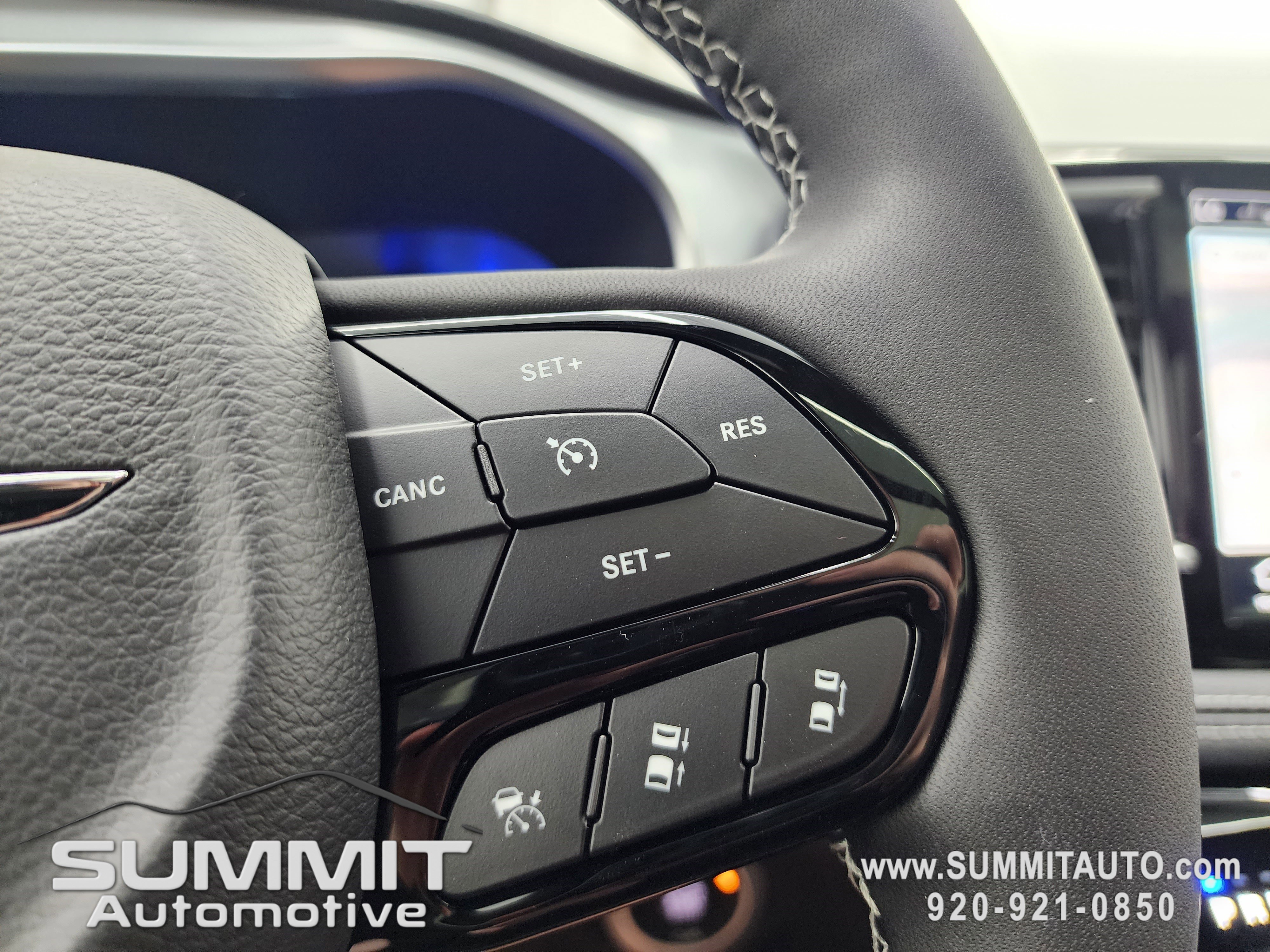 New 2026 Chrysler Pacifica Limited w/ S Appearance Package image 15