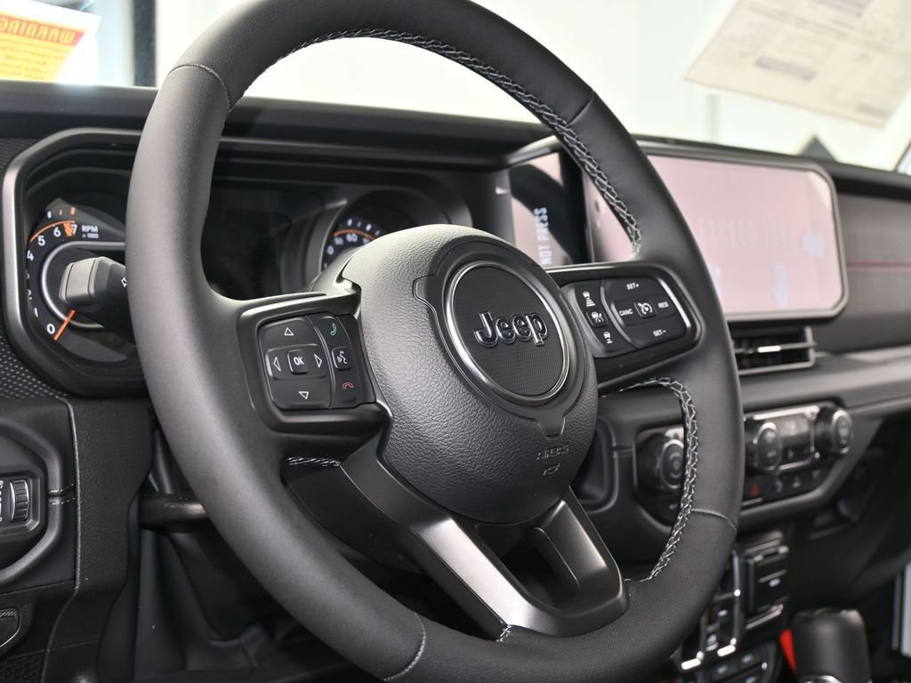 New 2026 Jeep Gladiator Rubicon AWD/4WD image 13