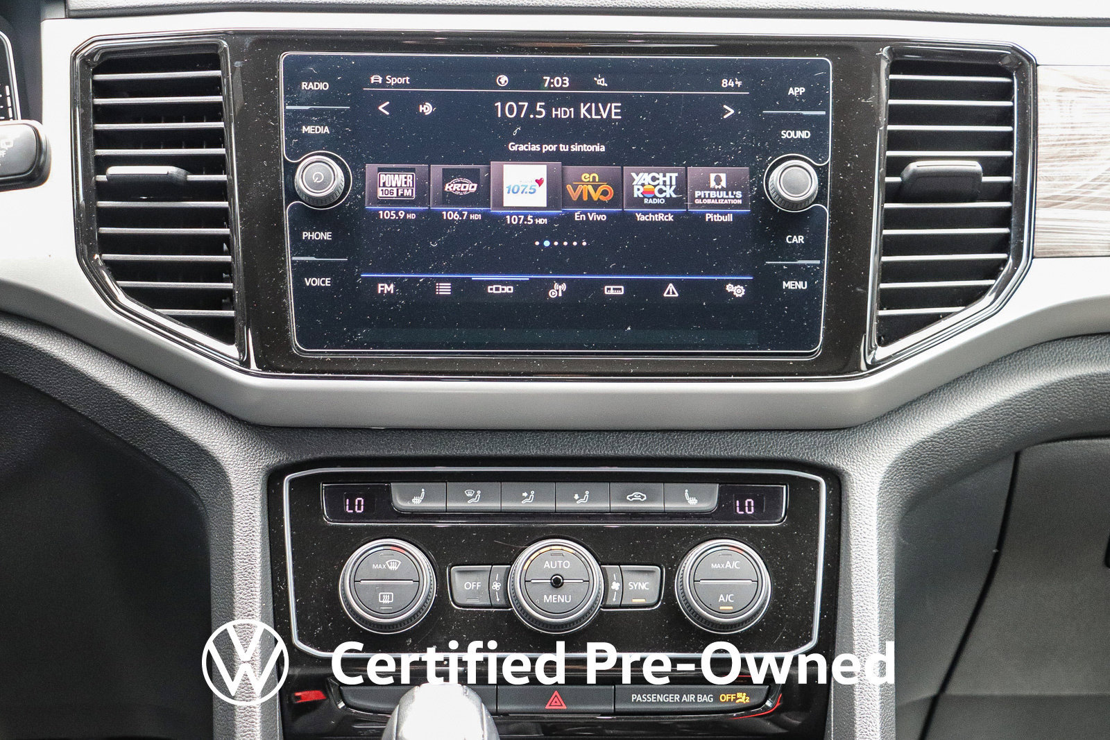 Certified 2022 Volkswagen Atlas Cross Sport SE AWD/4WD image 15