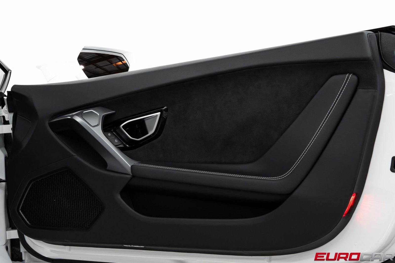 Used 2018 Lamborghini Huracan LP 580-2 image 25