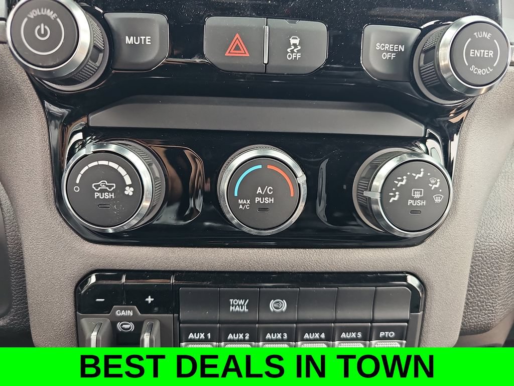 New 2026 RAM 3500 Tradesman w/ Chrome Appearance Group A AWD/4WD image 20