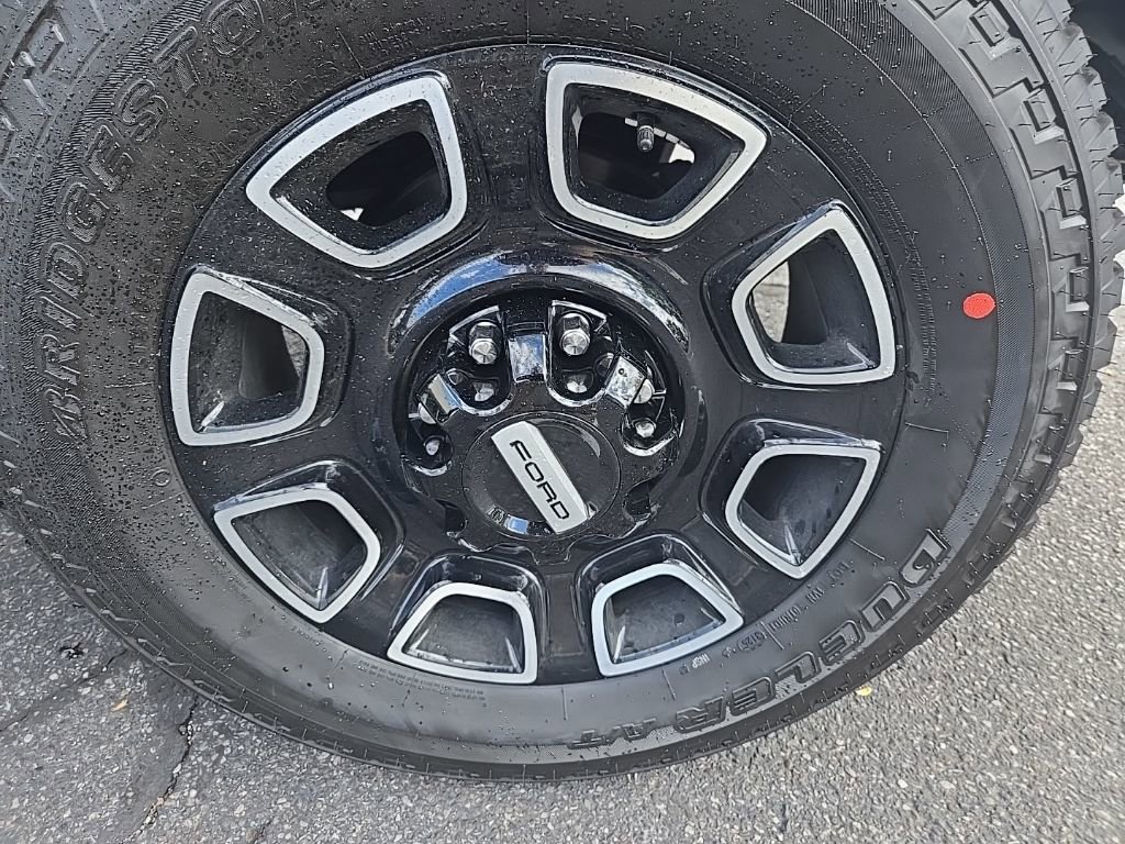 New 2026 Ford F350 Platinum image 40