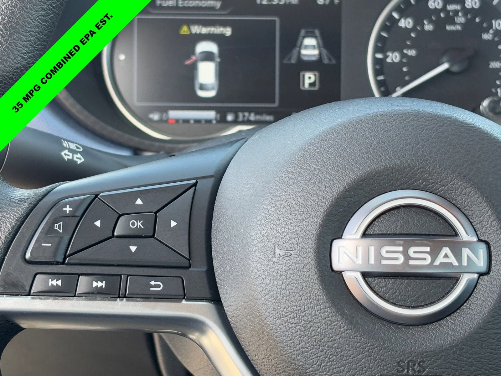 Used 2025 Nissan Versa SV image 19