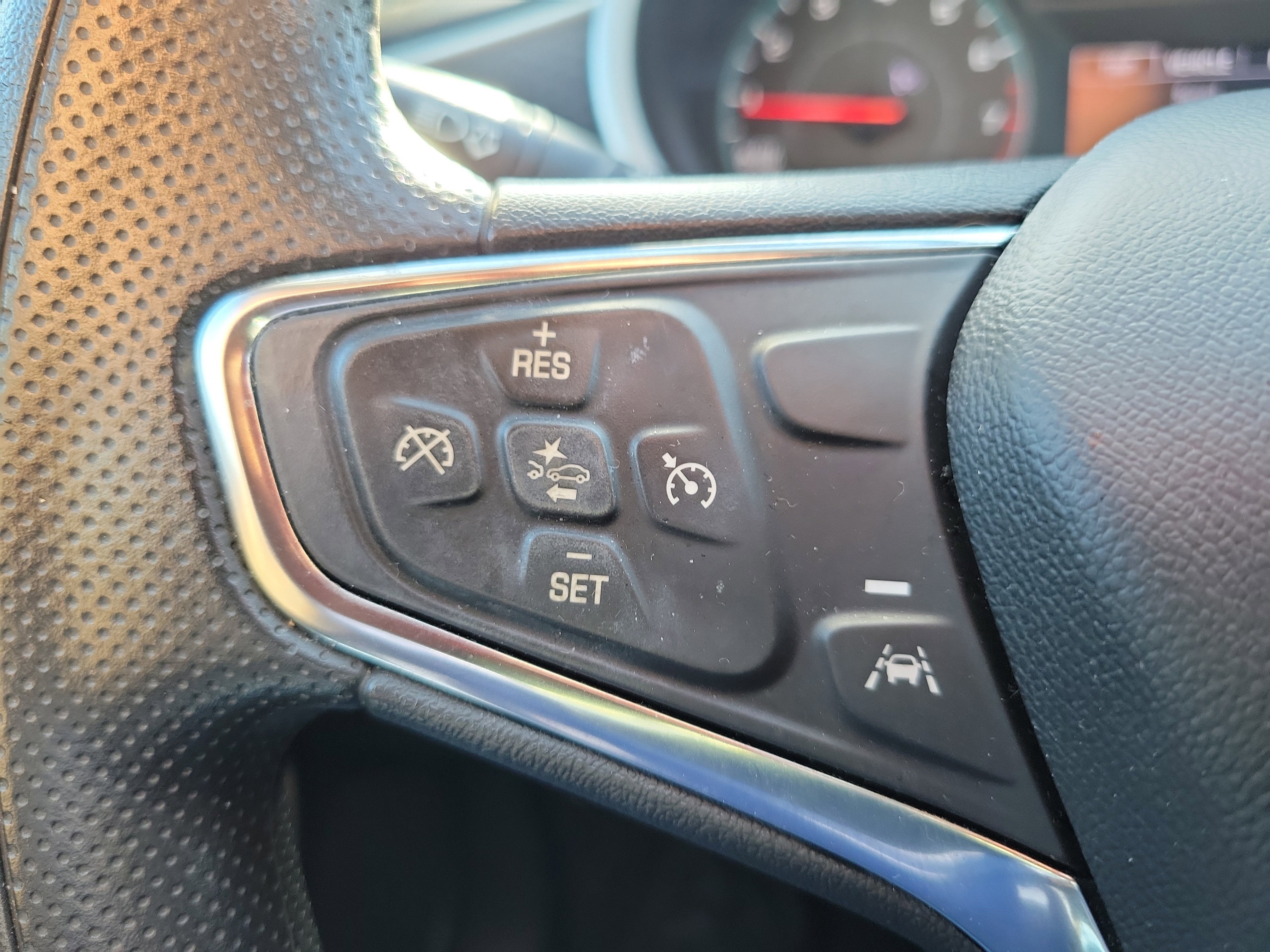 Used 2024 Chevrolet Malibu LT FWD image 21